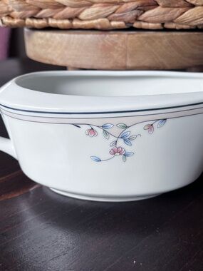Princess House White Porcelain Gravy Boat with Pink and Blue Floral Accents